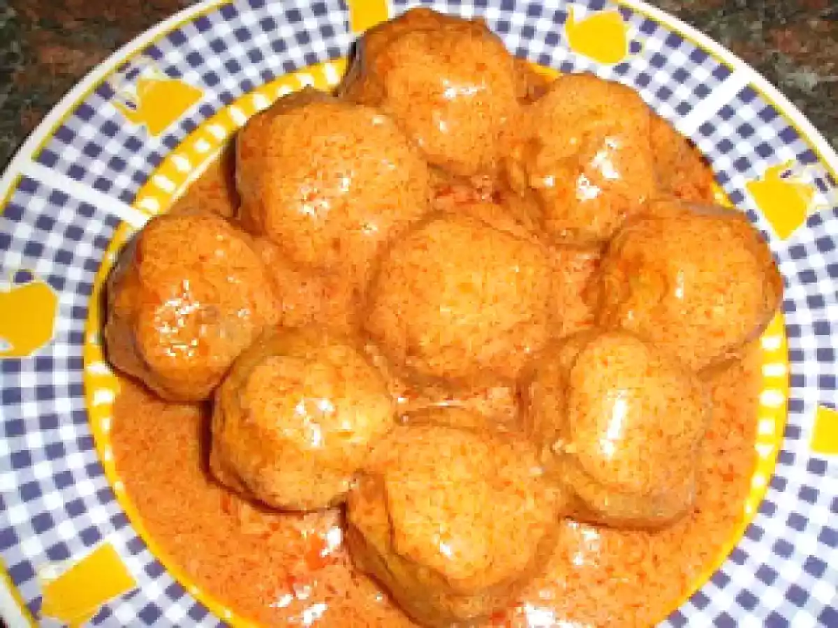 ALBÓNDIGAS AL JEREZ
