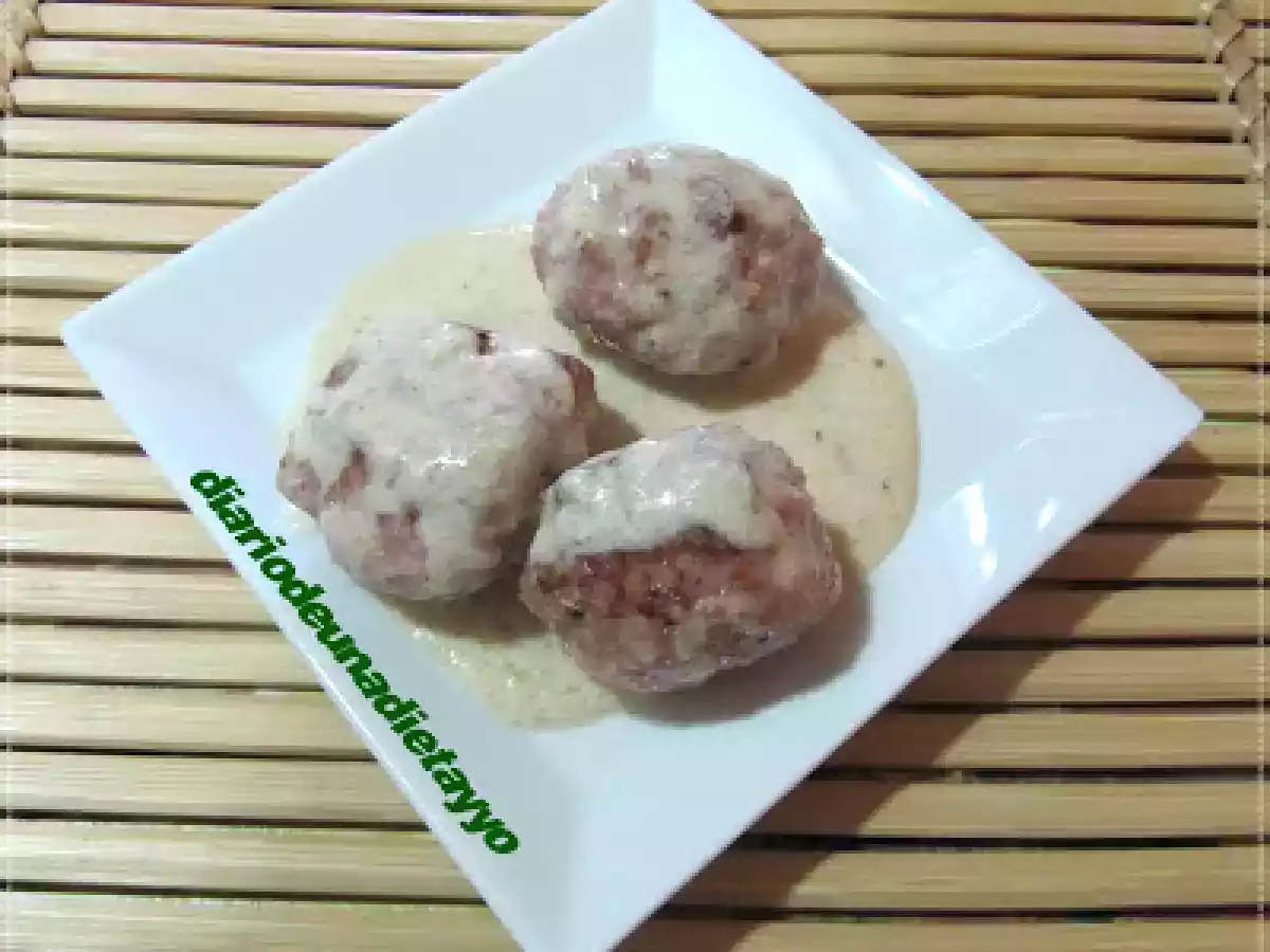 ALBÓNDIGAS AL ROQUEFORT ESPRES - foto 2