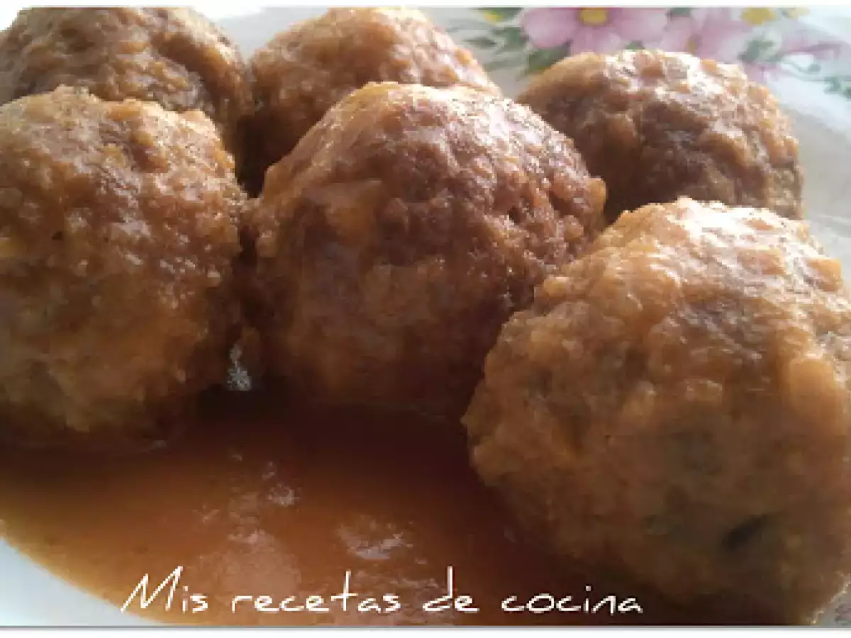 Albóndigas con caldo de carne Knorr