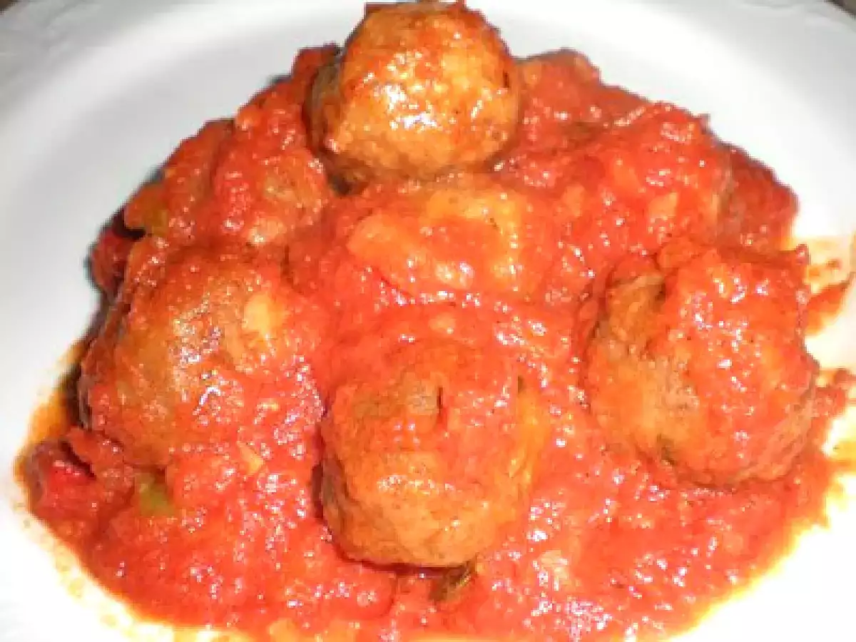 Albóndigas con tomate - foto 6