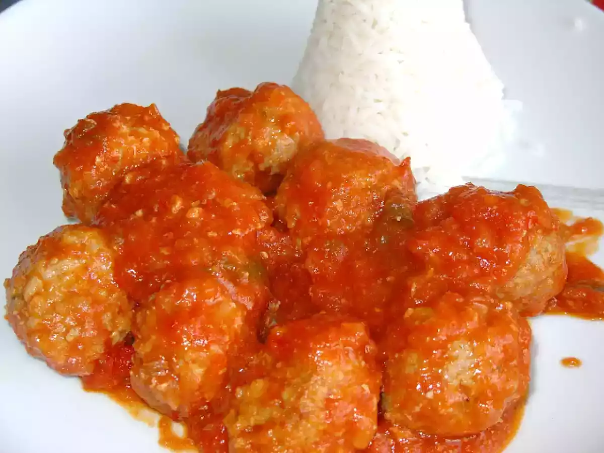 Albóndigas con tomate al vapor - foto 2