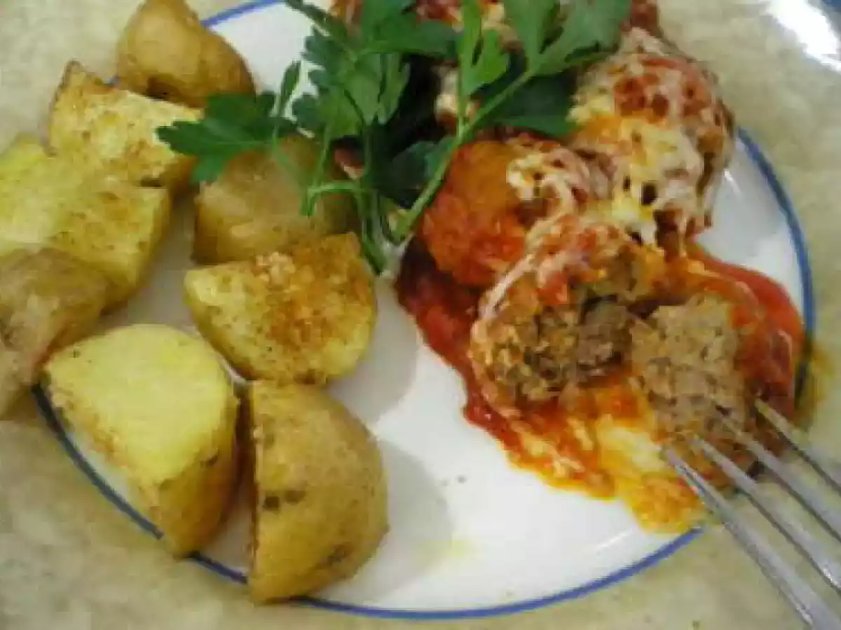 ALBÓNDIGAS CON VERDURAS EN SOFRITO Y TOMATE. - foto 3