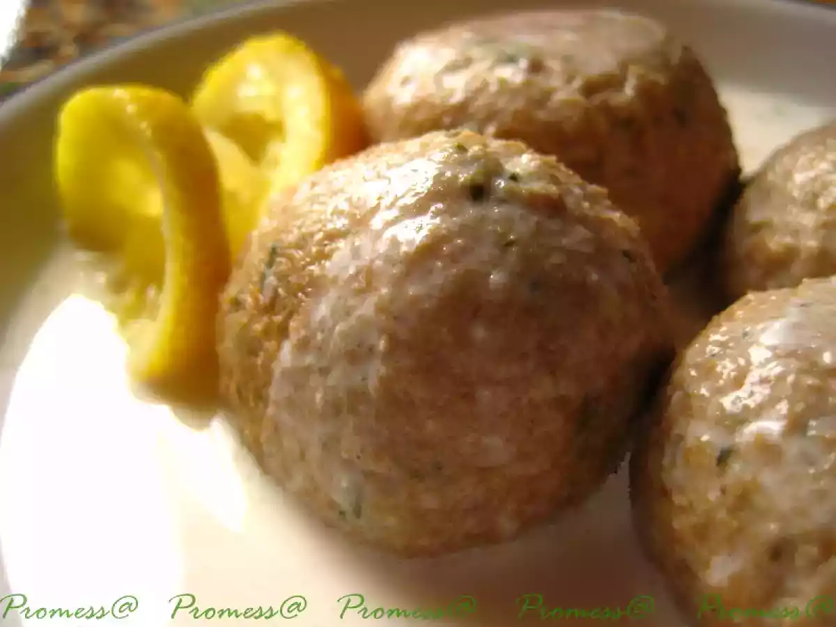 Albóndigas de atún con gazpachuelo