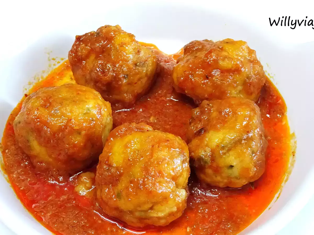 Albóndigas de bacalao con salsa vizcaína - foto 2