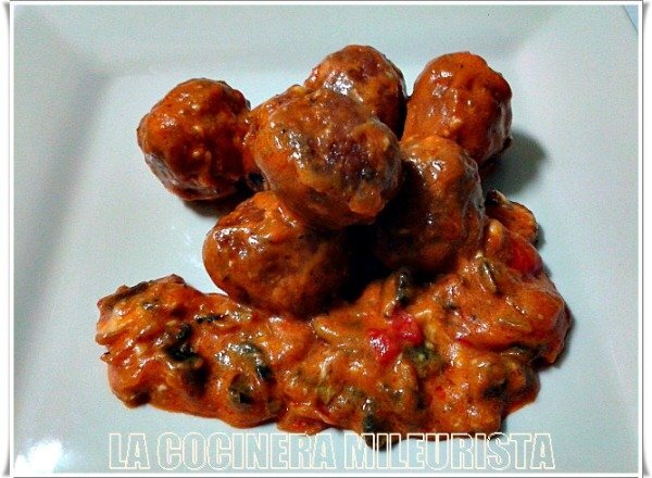 Albondigas En Salsa Sin Tomate Albondigas En Salsa Sin Tomate
