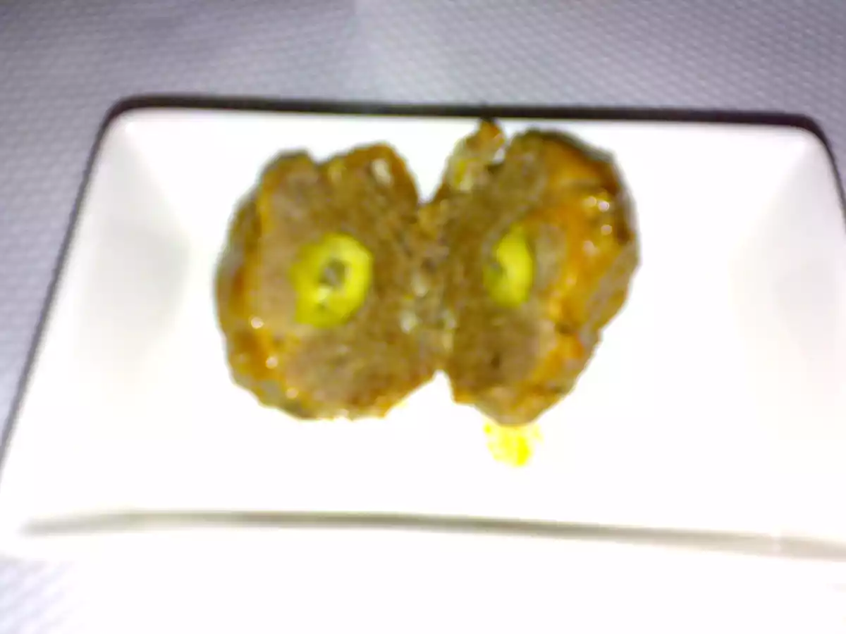 Albóndigas rellenas de olivas - foto 4