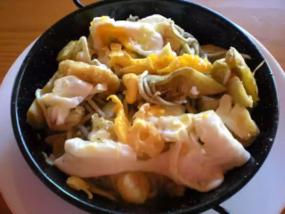 Alcachofas con gulas y huevo roto - foto 8