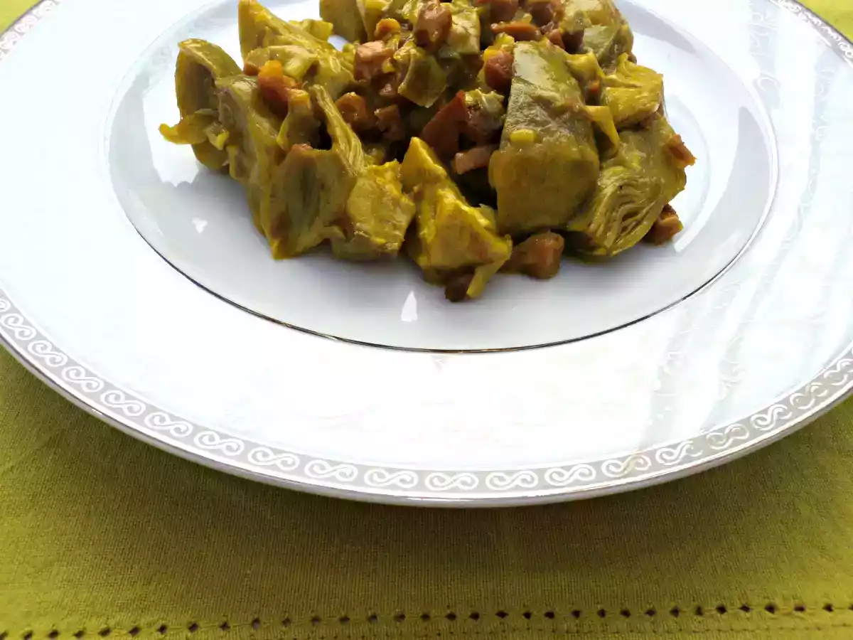 Alcachofas con jamón a la cerveza