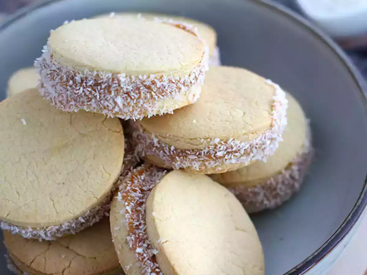 Alfajores argentinos con dulce de leche - foto 3
