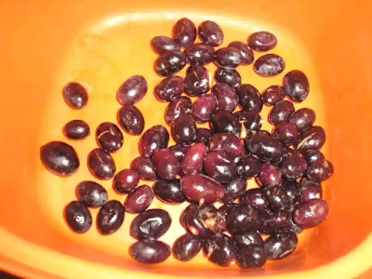 ALIÑANDO ACEITUNAS. - foto 7