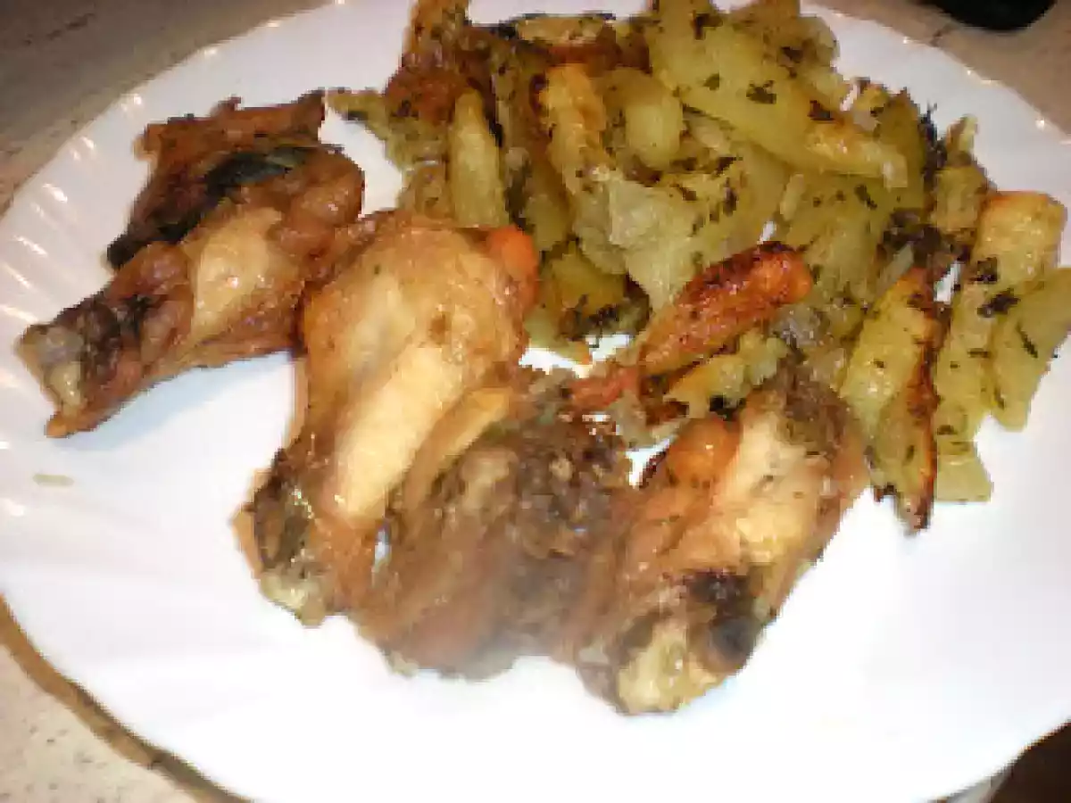 Alitas de pollo al horno con patatas