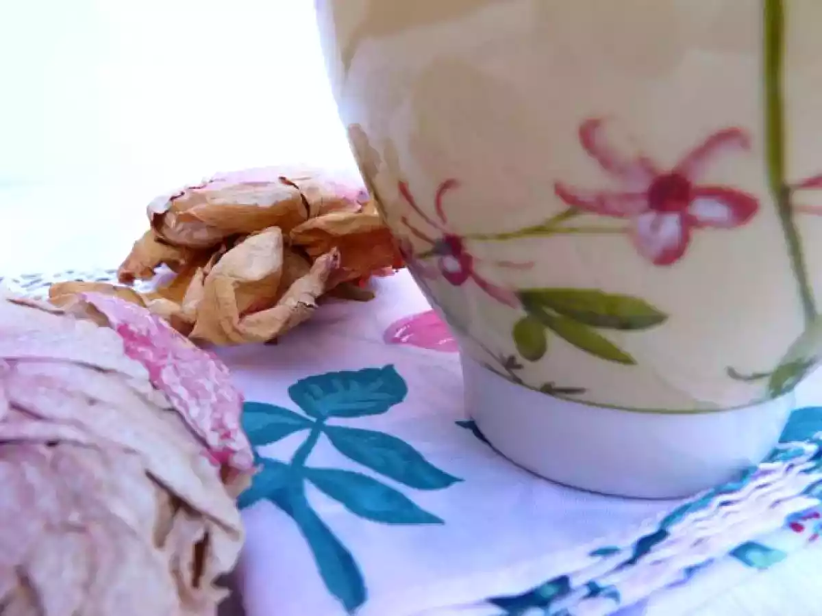 Almíbar de rosas y un helado. - foto 2