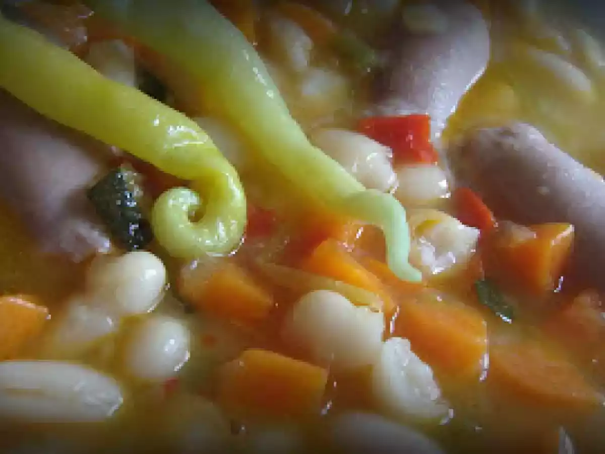 Alubias Blancas con Salchichas frescas - foto 2