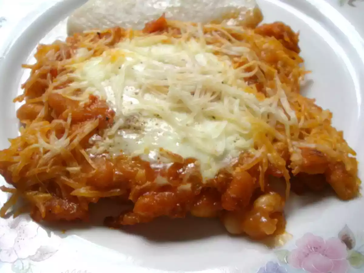 Alubias con huevos al horno