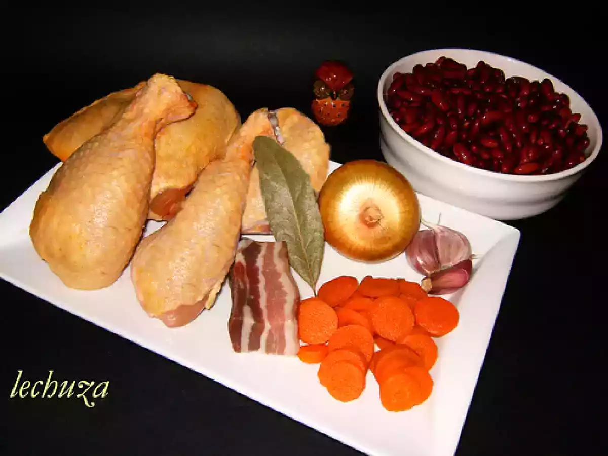 Alubias rojas con pollo - foto 2