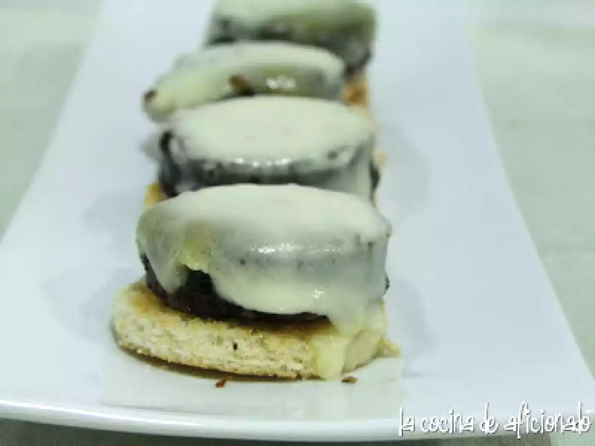 Aperitivos de Morcilla de Burgos - foto 2