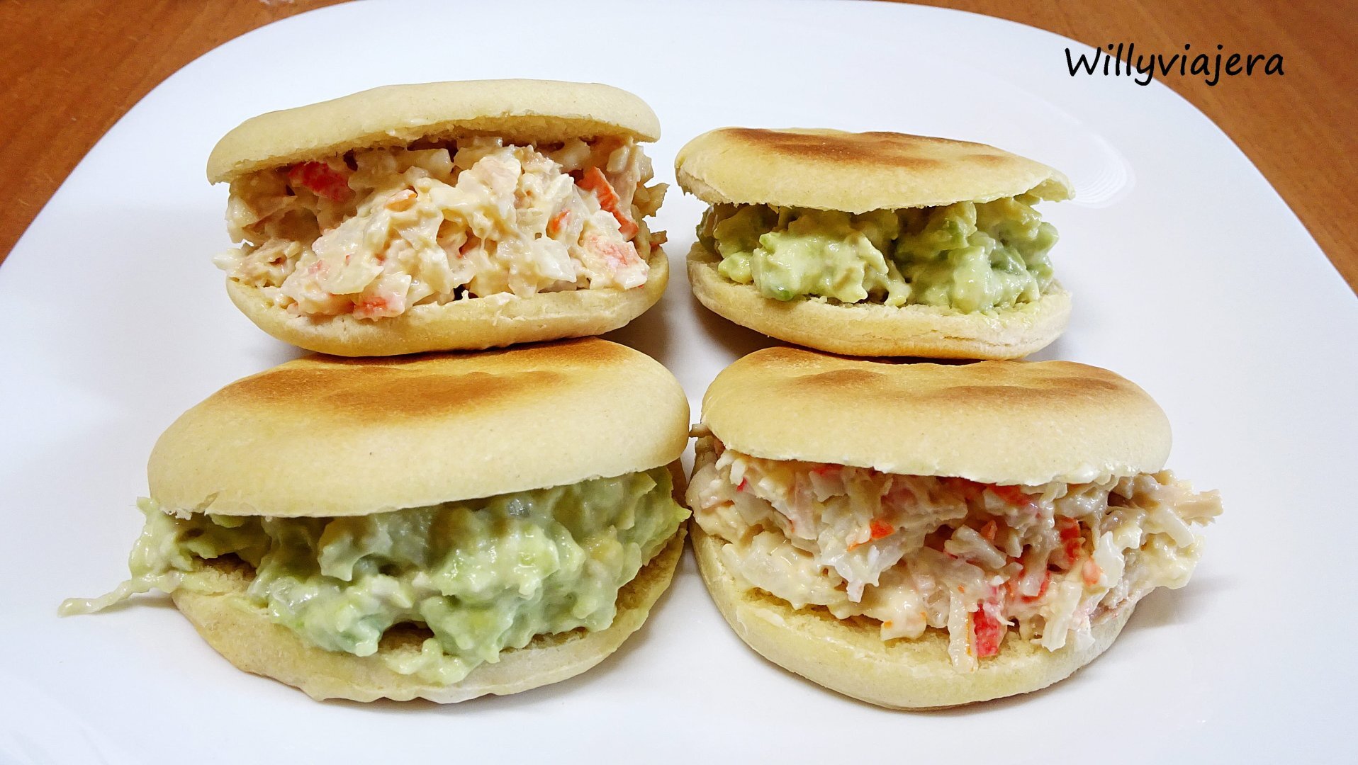 Arepas andinas con 2 rellenos - Receta Petitchef