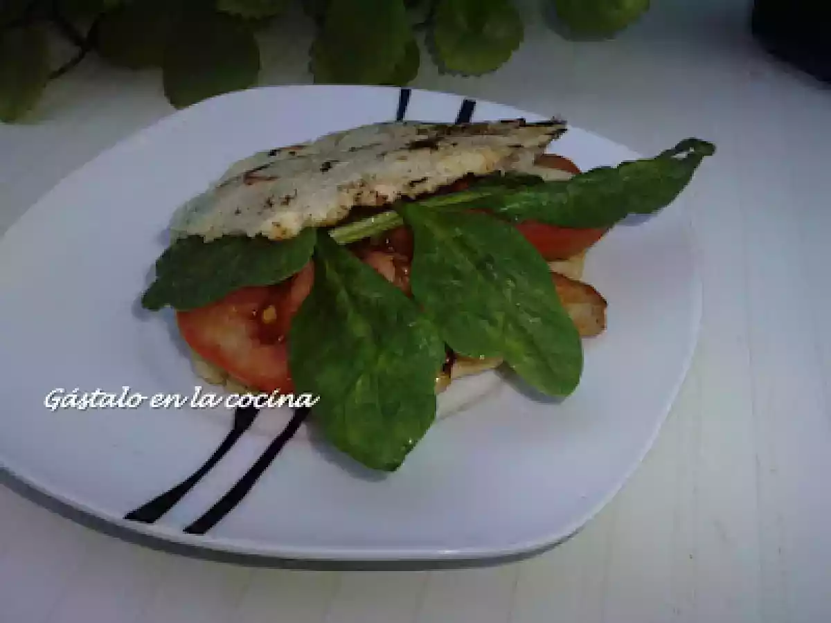 AREPAS DE POLLO Y ESPINACAS