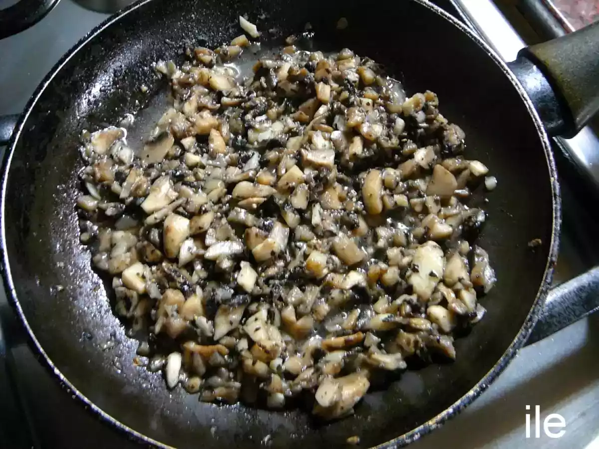 Arrolladitos de Merluza rellenos con champiñones - foto 5