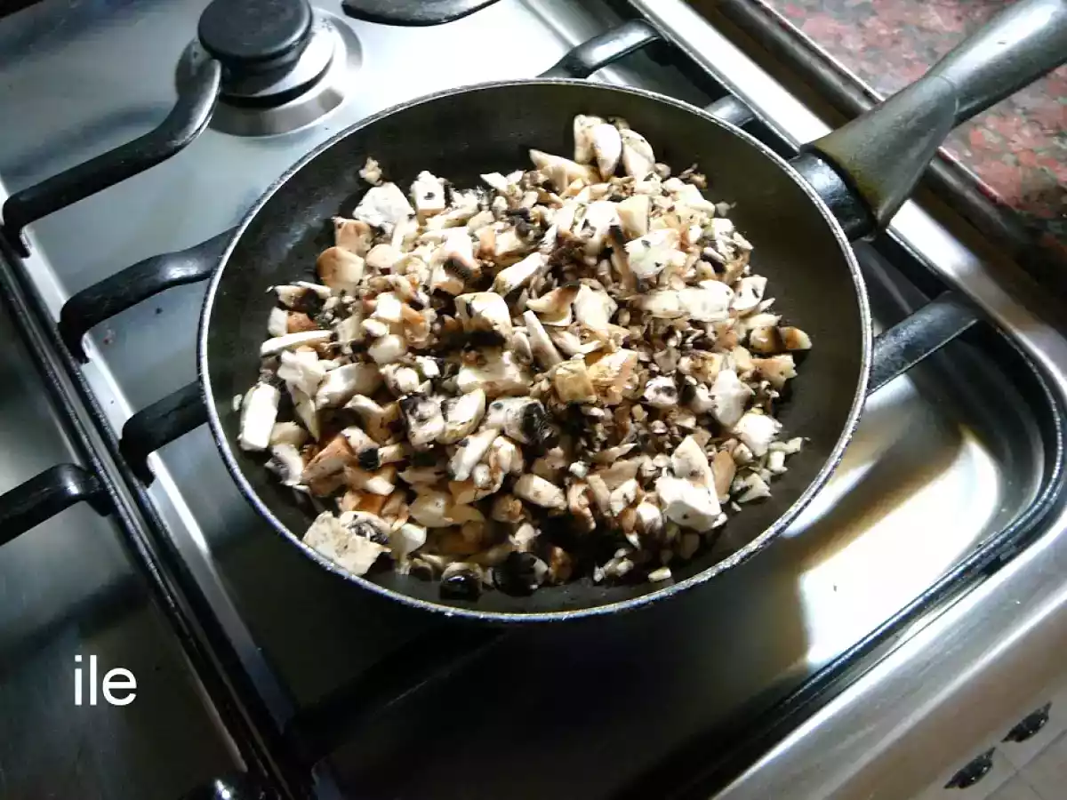 Arrolladitos de Merluza rellenos con champiñones - foto 6