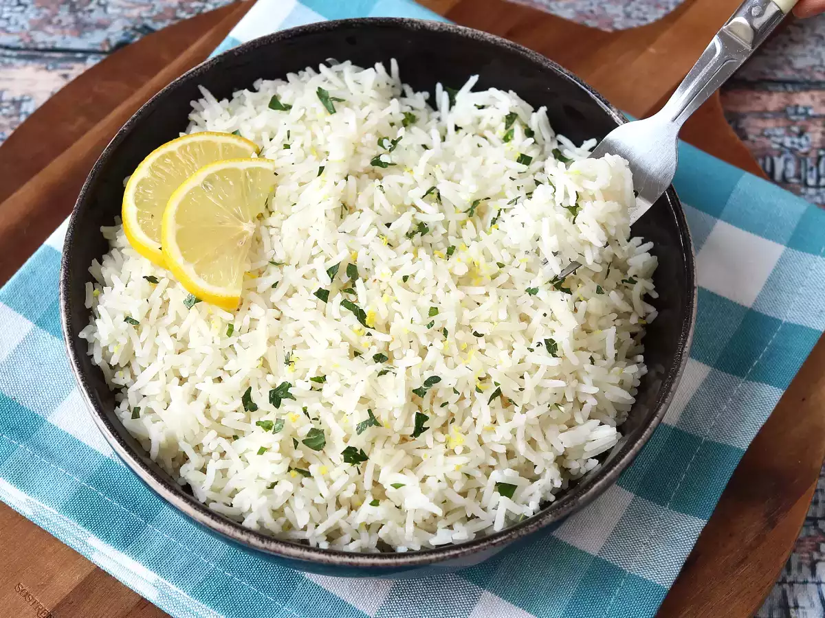 Arroz al limón fácil: la guarnición perfecta para carnes y pescados - foto 6