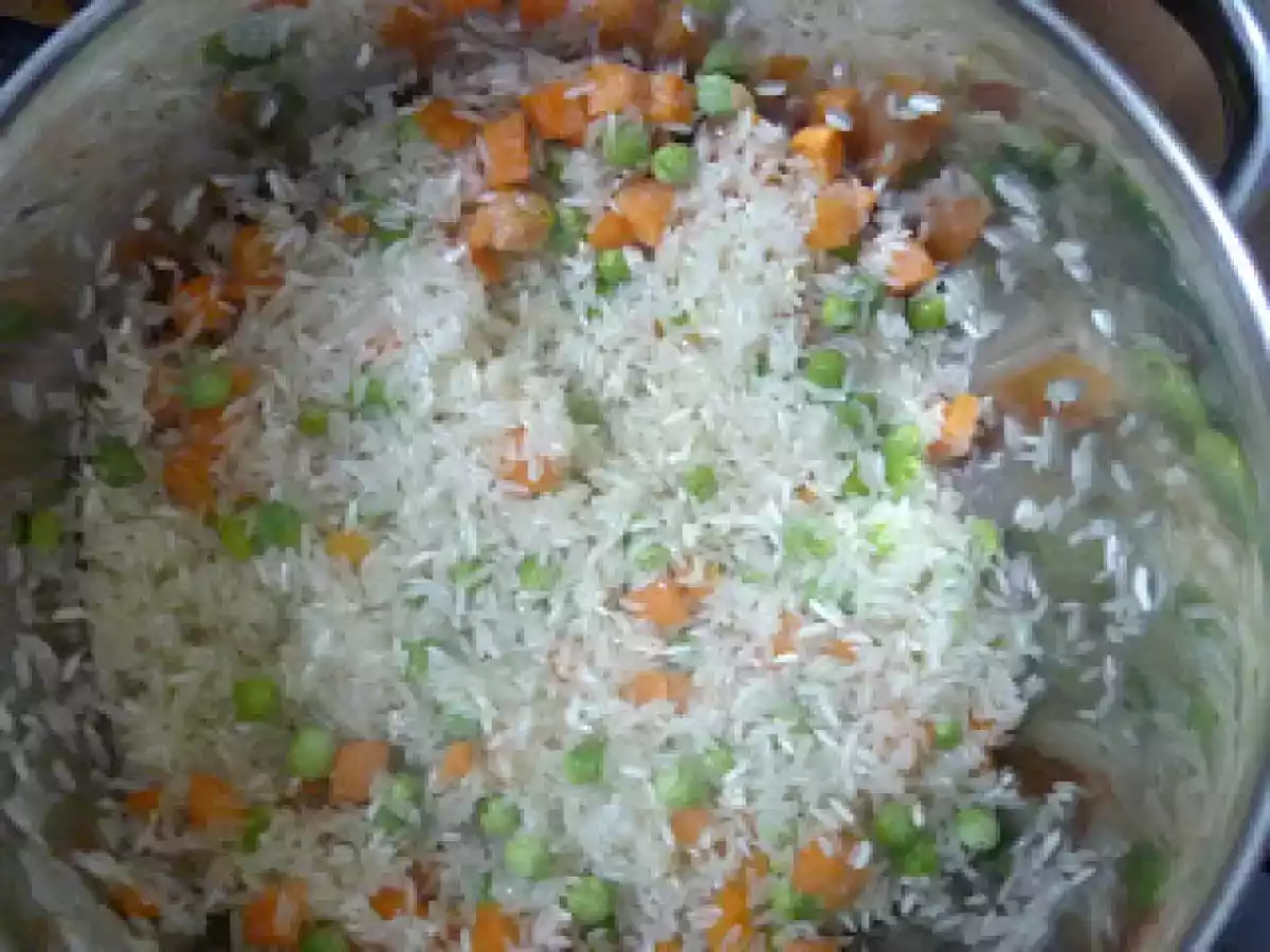 Arroz blanco con zanahoria y chicharo - foto 2