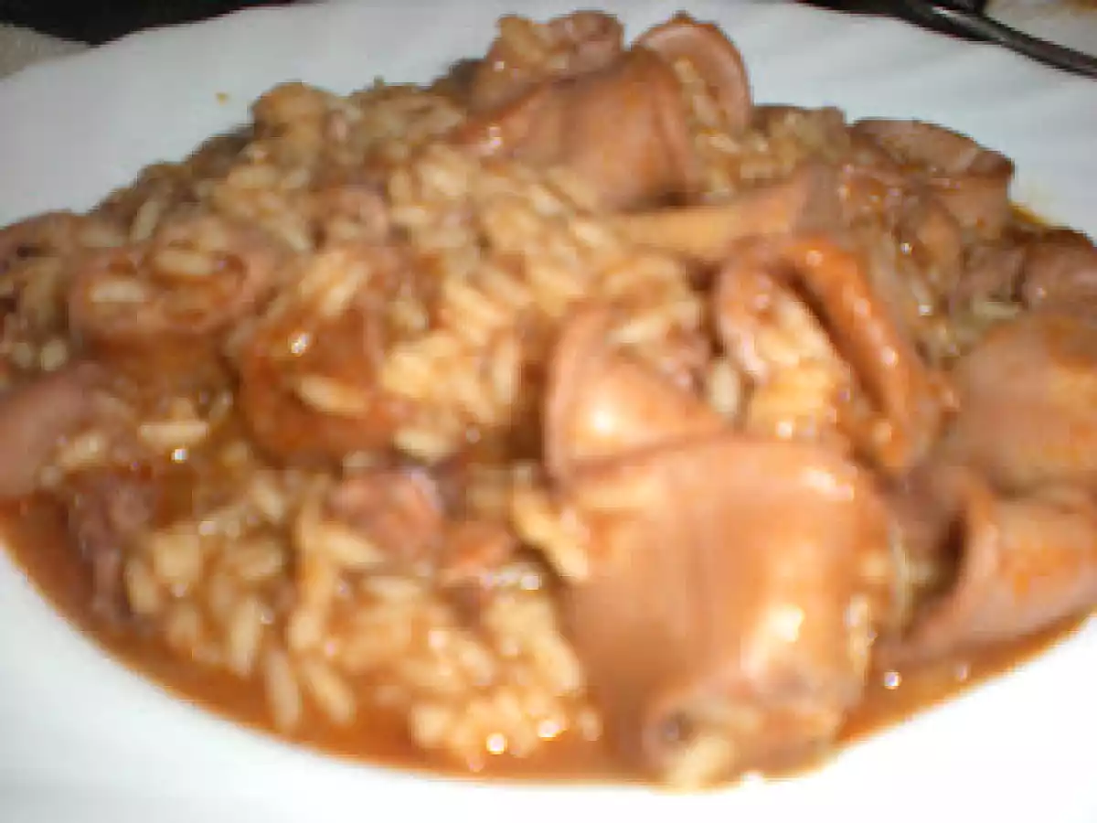 Arroz caldoso con calamares pequeños - foto 2