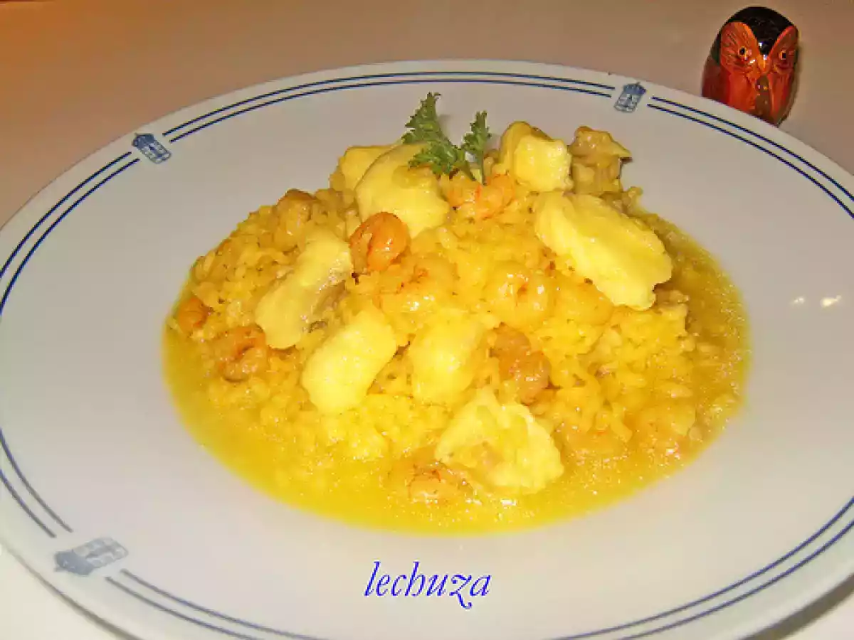Arroz caldoso de rape y gambas