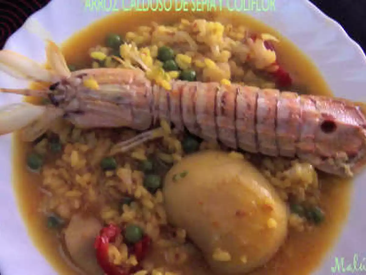 ARROZ CALDOSO DE SEPIA Y COLIFLOR