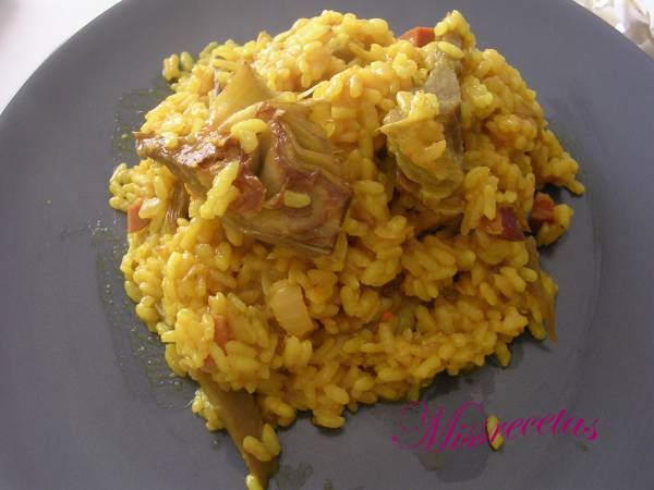 Arroz con alcachofas.