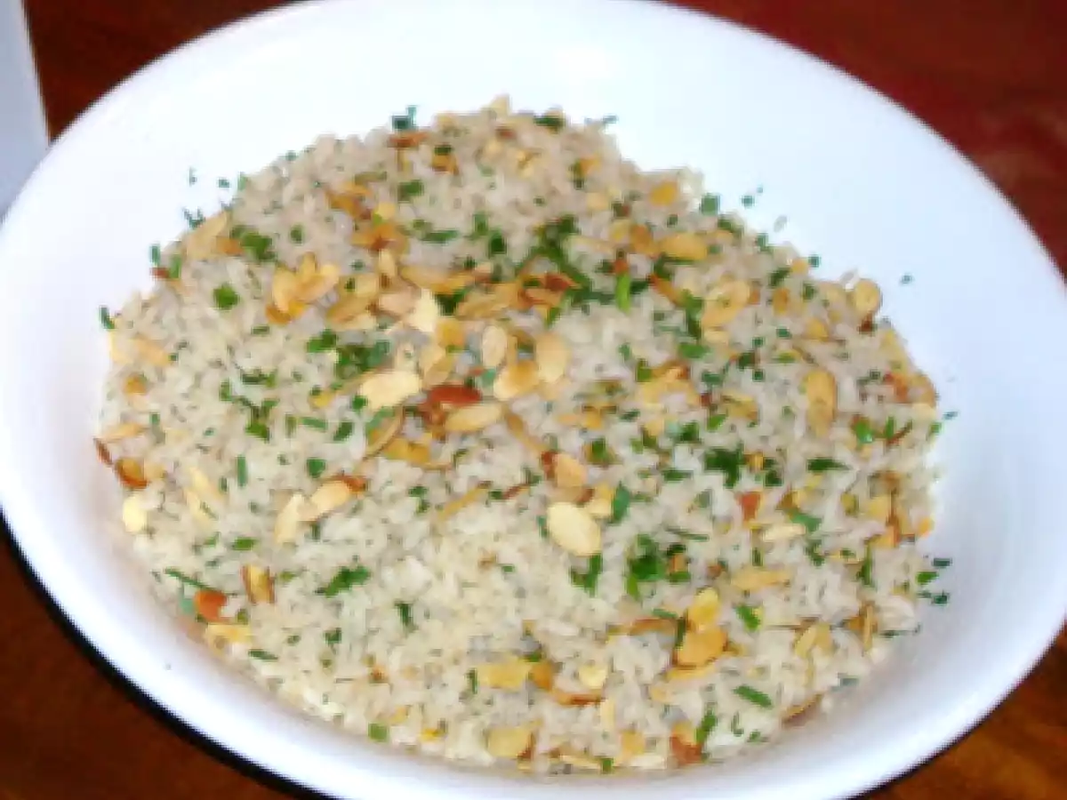 Arroz con Almendras, Cebollín Chino y Perejil - foto 2