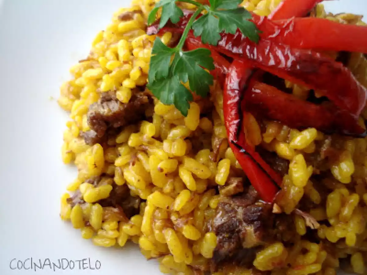 Arroz con carne guisada y pimientos - foto 4