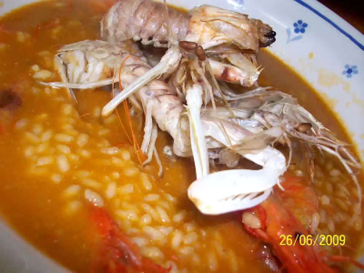 Arroz con galeras y cangrejos en Thermomix - foto 2