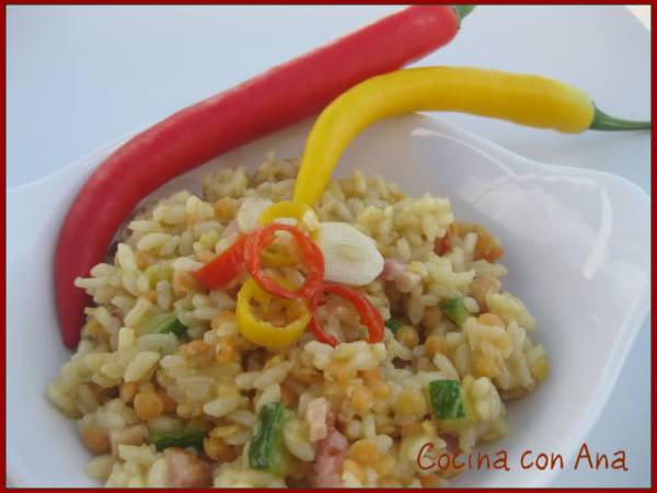 ARROZ CON LENTEJAS NARANJAS AL CURRY