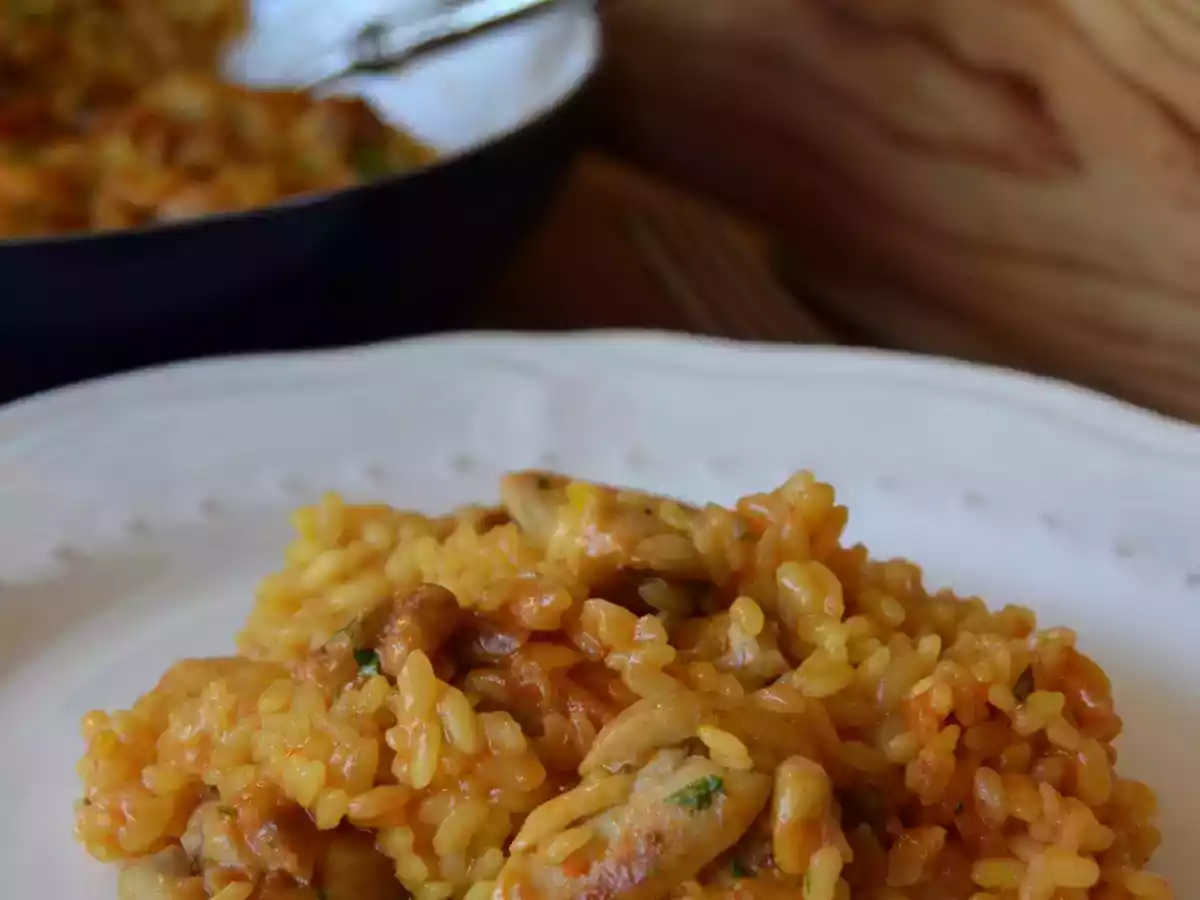 Arroz con pollo, romero y nueces - foto 2