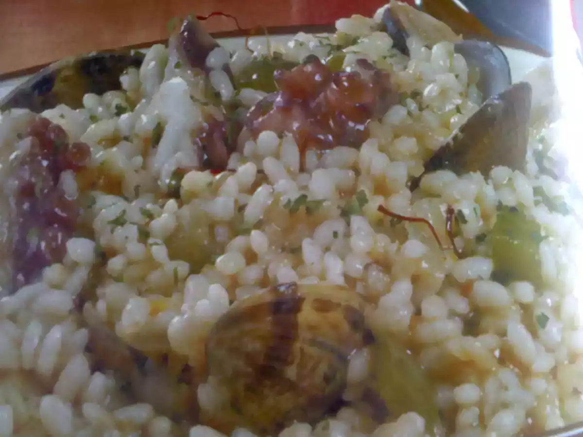 Arroz con pulpo y almejas