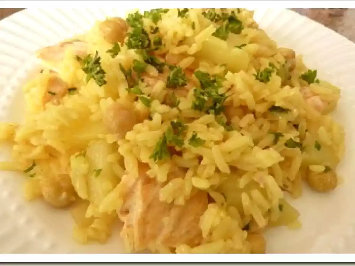 Arroz con salmón, papas y garbanzos - foto 4