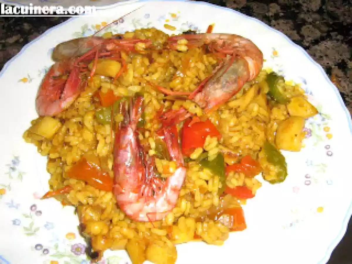 ARROZ CON SEPIA Y GAMBAS