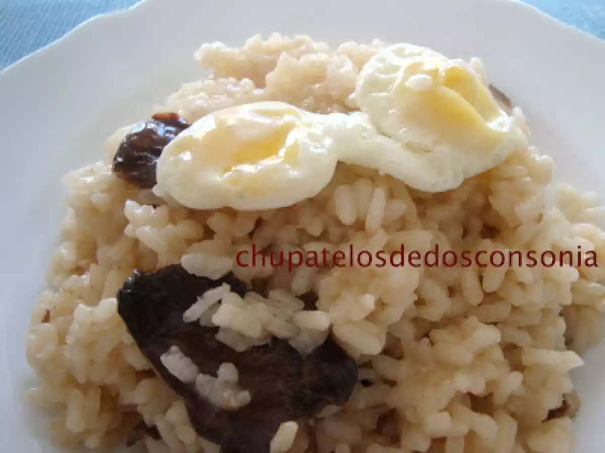 Arroz con setas de cardo y huevos de codorniz - foto 2