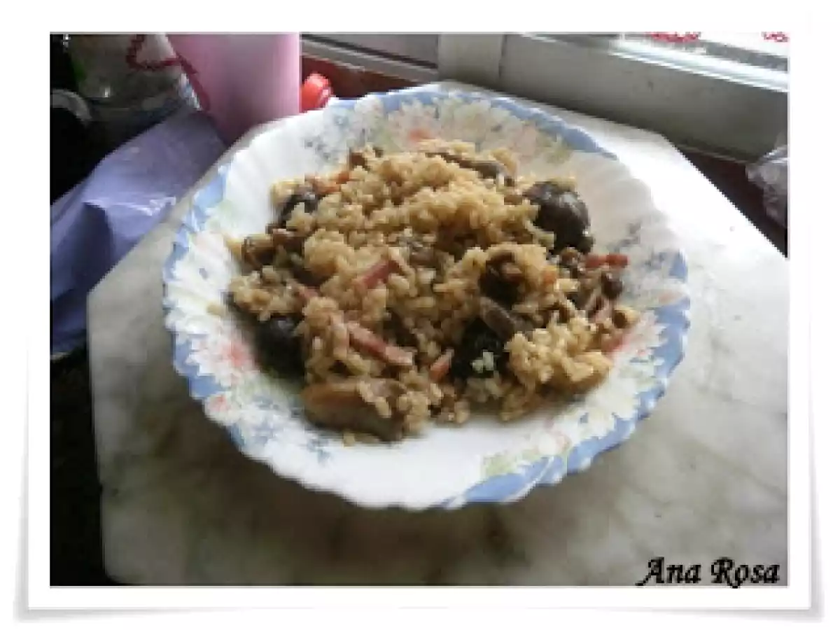 ARROZ CON SETAS Y BEICON