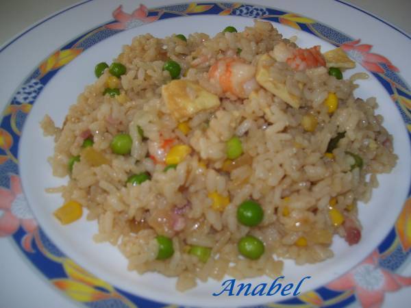 Arroz frito cantonés