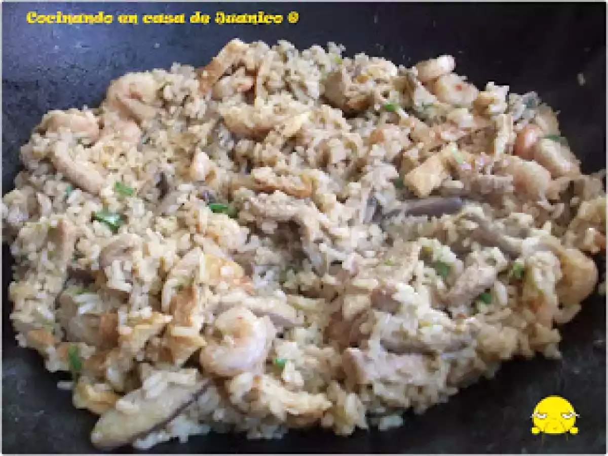 Arroz frito con setas y gambas - foto 2