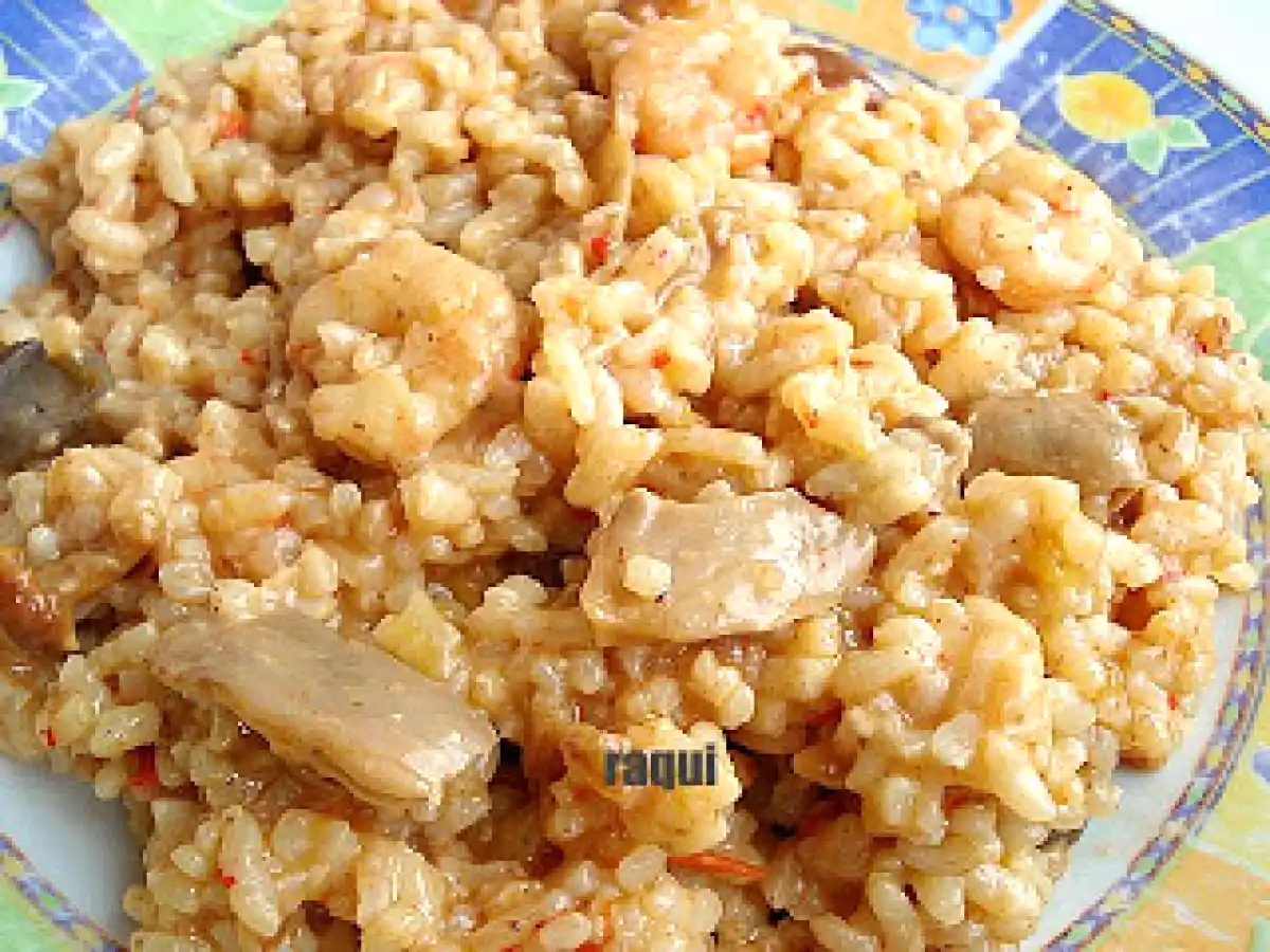 ARROZ MELOSO AL CAVA CON SETAS Y GAMBAS