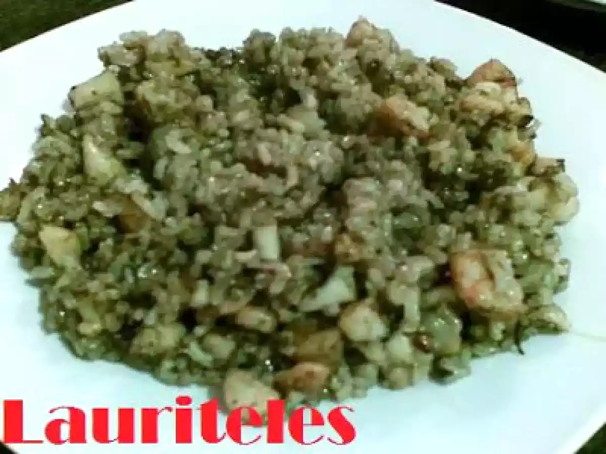 ARROZ NEGRO CON SEPIA