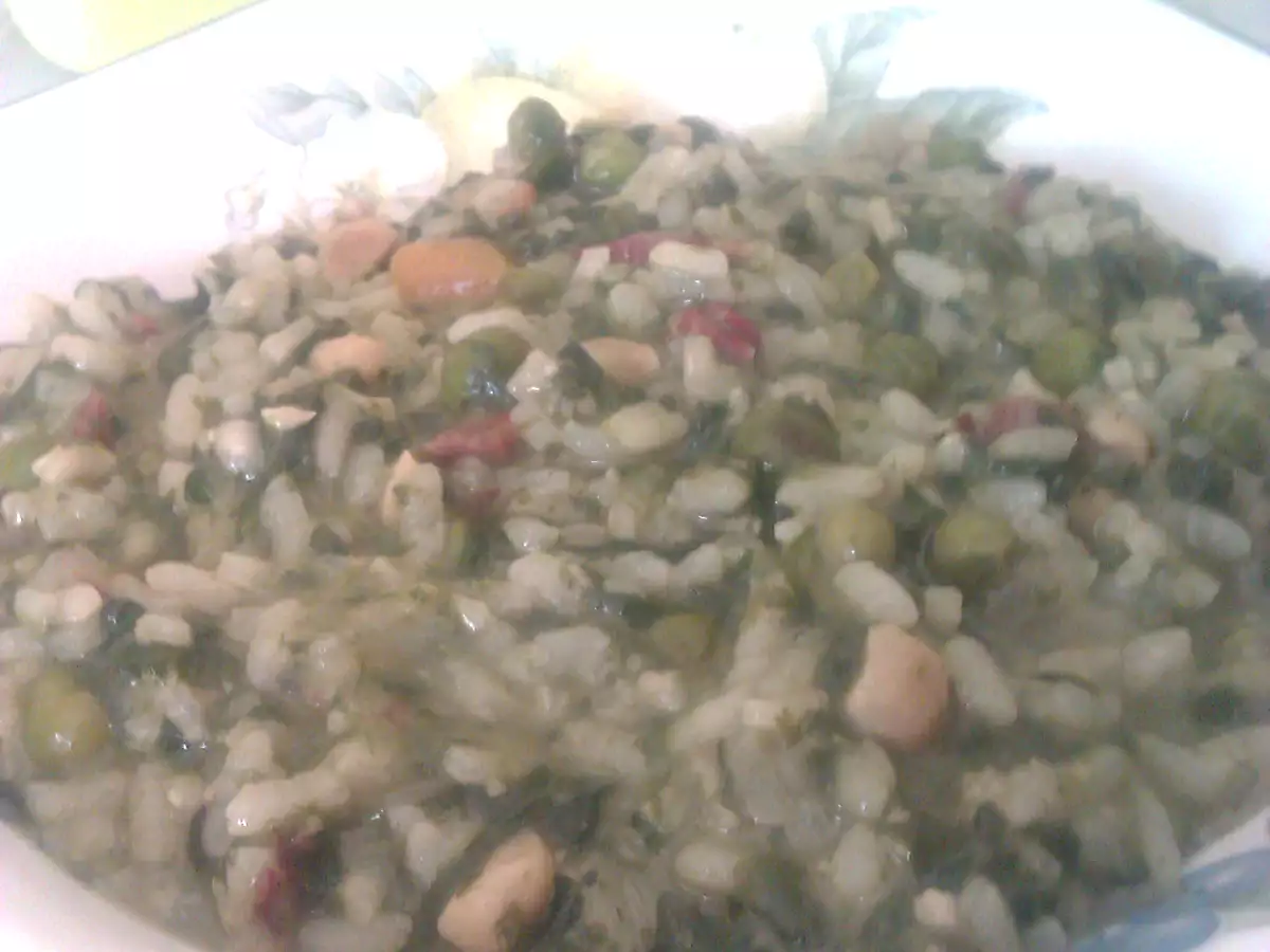 Arroz verde con espinacas jamón y avellanas - foto 3