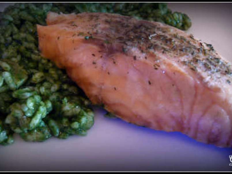 Arroz verde con salmón y gambitas, foto 1