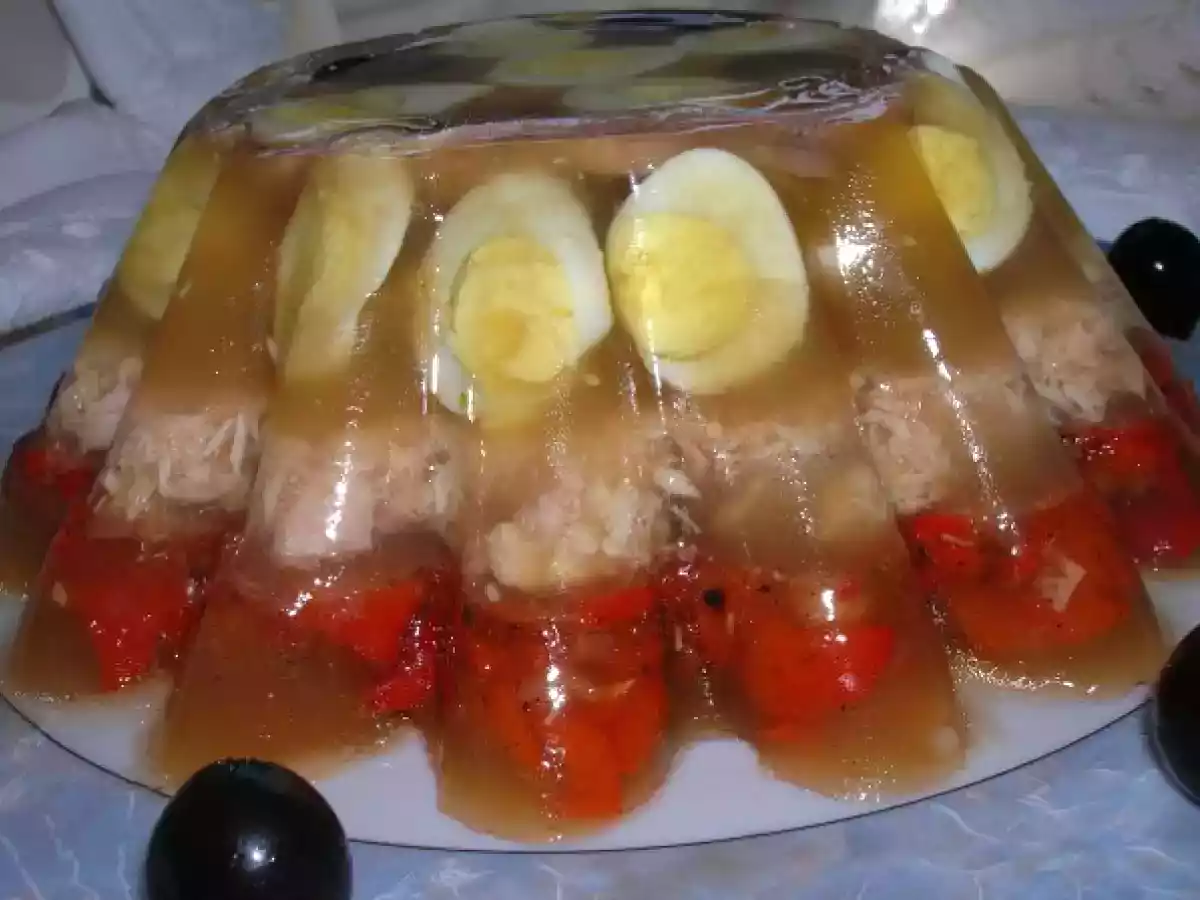 Aspic de Bonito con pimentada
