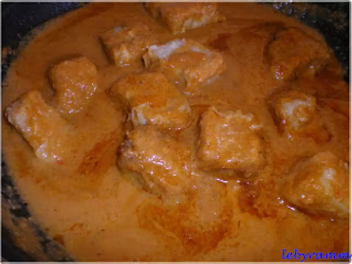 ATÚN EN SALSA DE VERDURAS