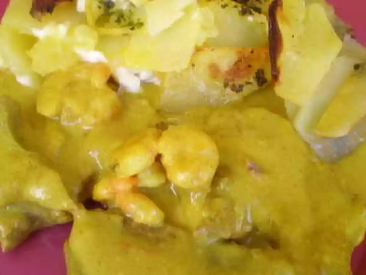 ATUN FRESCO EN SALSA DE CURRY