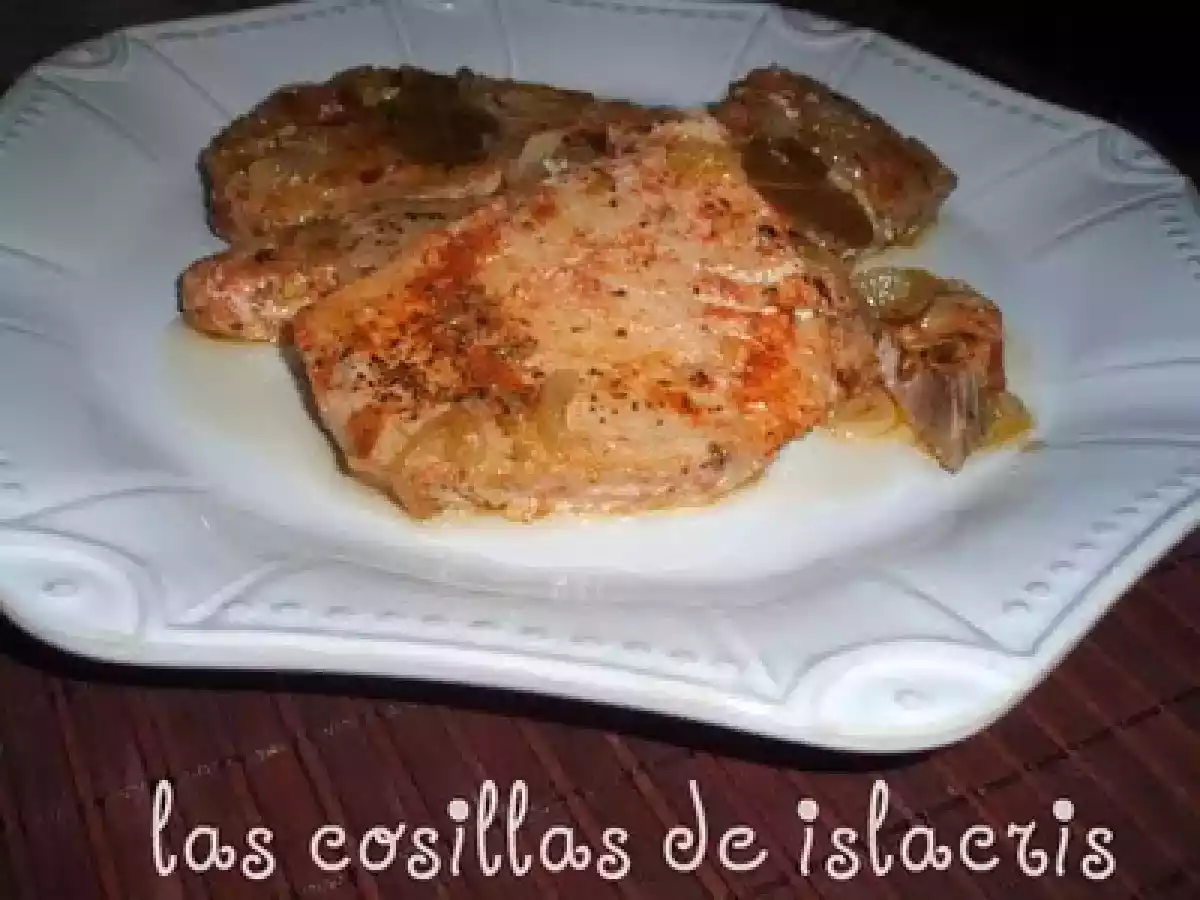 Atún macerado encebollado
